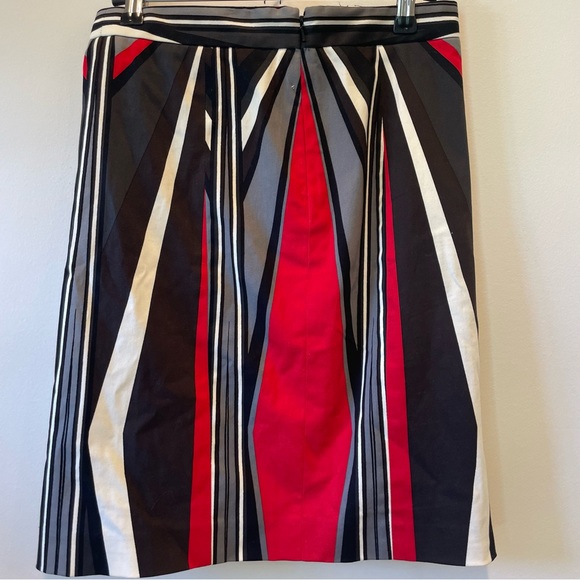 Etcetra silk geometric skirt size 0 - Picture 2 of 3